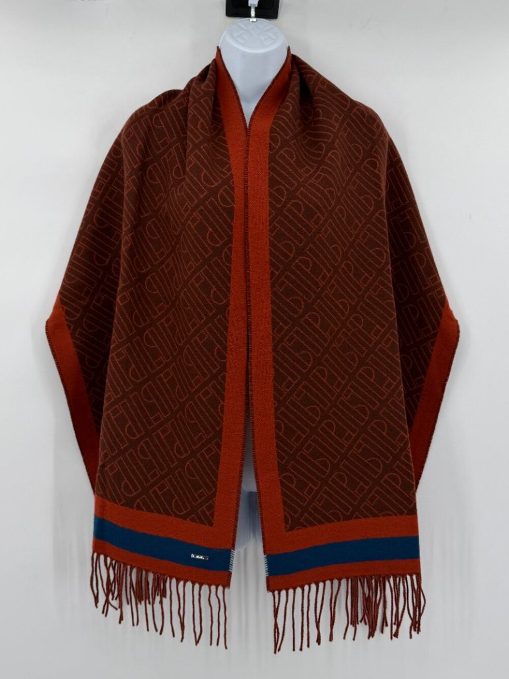 Loro Piana 100% Cashmere Logo Jacquard Fringe Scarf Wrap Made in Italy. Unisex
